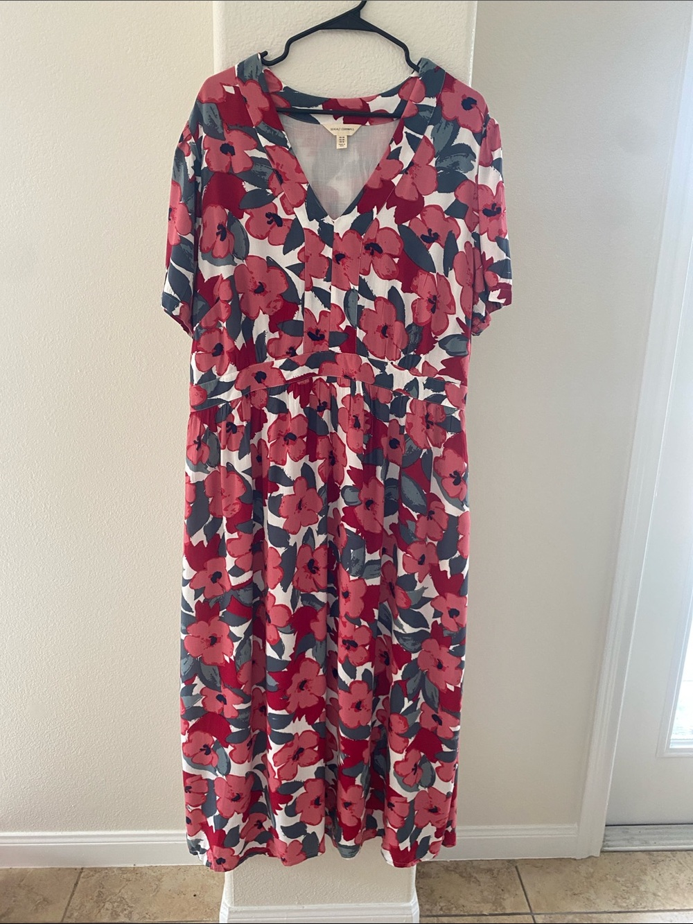 Seasalt Cornwall Women's Floral V-Neck Midi Dress in Red and White Size 16